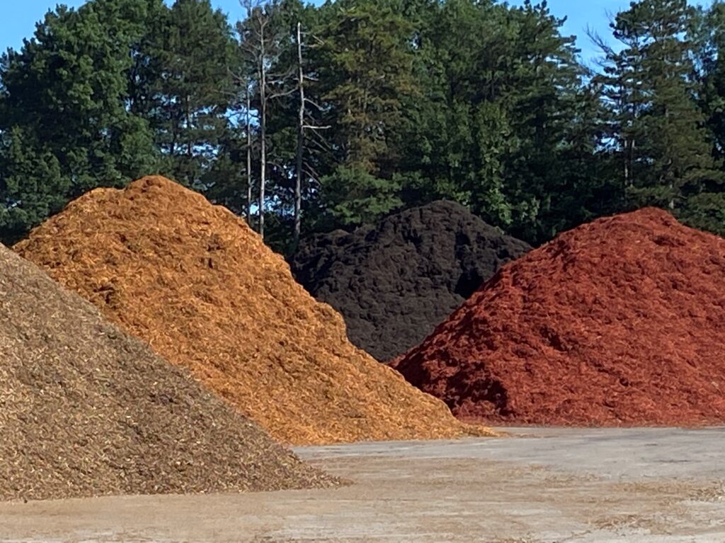 multi-colored mulch piles